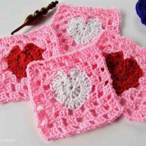 Crochet Granny Heart Square Free Pattern by Itchin' for some Stitchin'